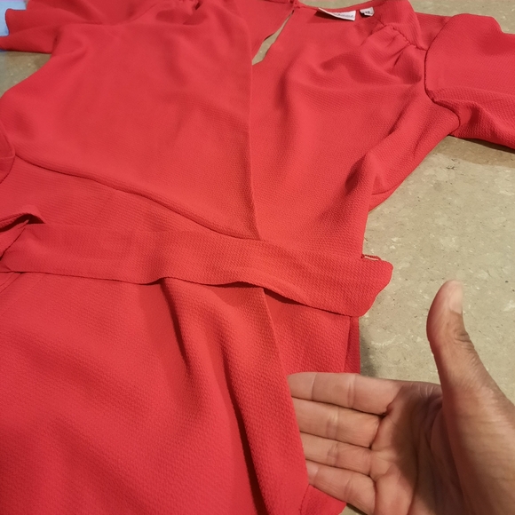 Premier Amour Faux Wrap Romper Shorts Jumpsuit Red Womens Size 10 - Picture 12 of 14